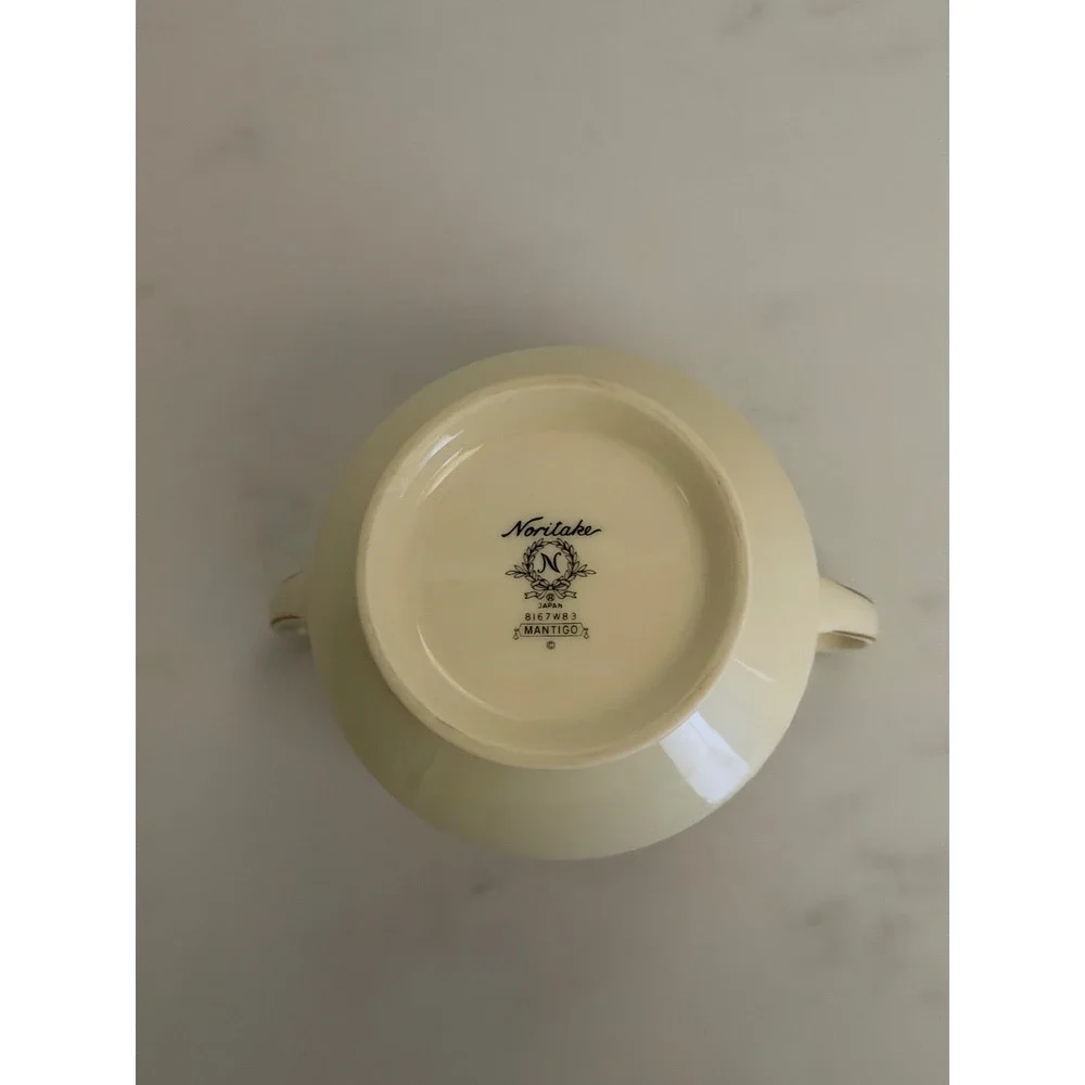 Noritake China Mantigo Sugar Bowl Cream‎ Floral Gold Trim Dinning Vintage